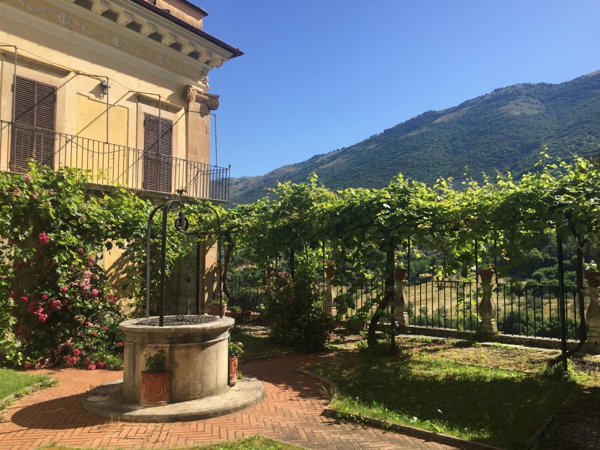 吉齐奥河畔佩托拉诺Il Giardinetto Di Pettorano住宿加早餐旅馆 外观 照片